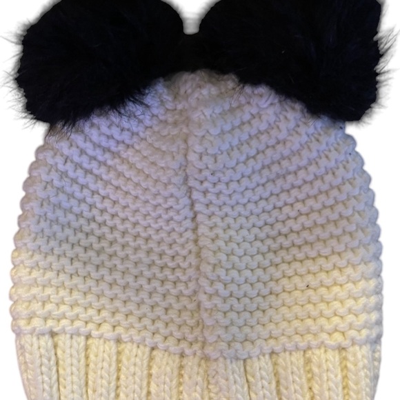 Gap Kids Beanie Panda Hat with Faux Fur Pom Pom Ears, Heart Nose S/M P/M 52-55CM - Picture 4 of 6